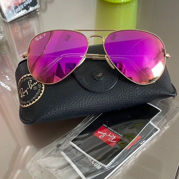 Ray Bans - Picture 1 of 1